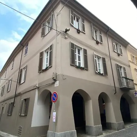 Apartment Casa La Bisbetica San Damiano dʼAsti
